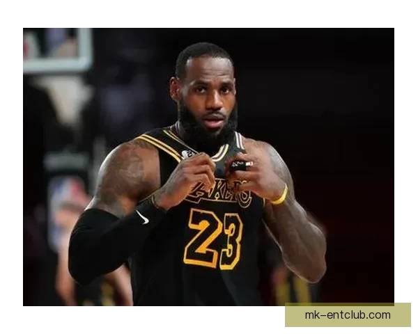 以6战净胜64分证明默契 老詹放权回应东詹不兼容争议 以6战净胜64分证明默契 老詹放权回应东詹不兼容争议